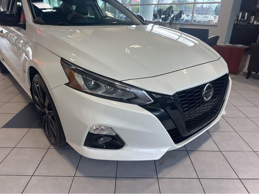 2022 Nissan Altima 2.5 SR