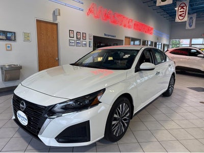 2023 Nissan Altima 2.5 SV