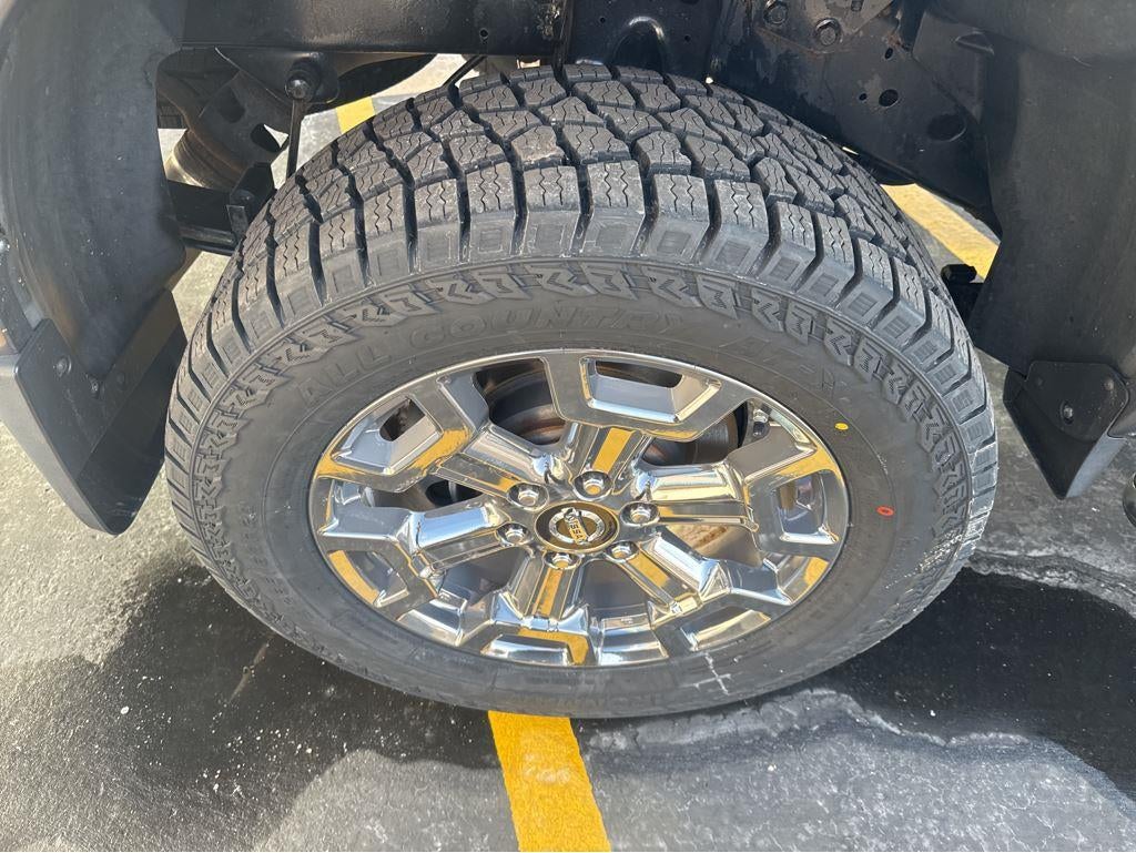 2019 Nissan Titan XD SL