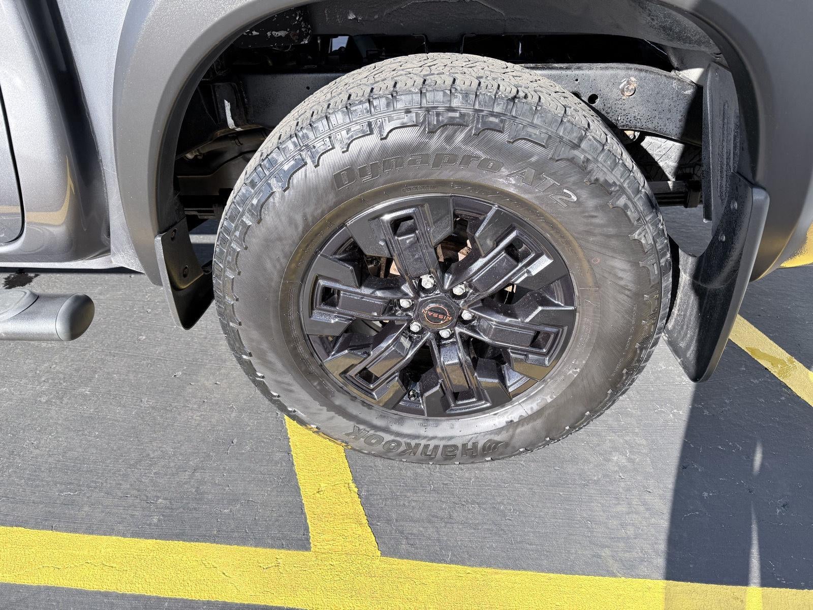 2022 Nissan Frontier SV