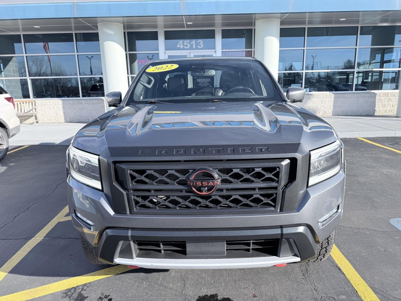 2022 Nissan Frontier SV