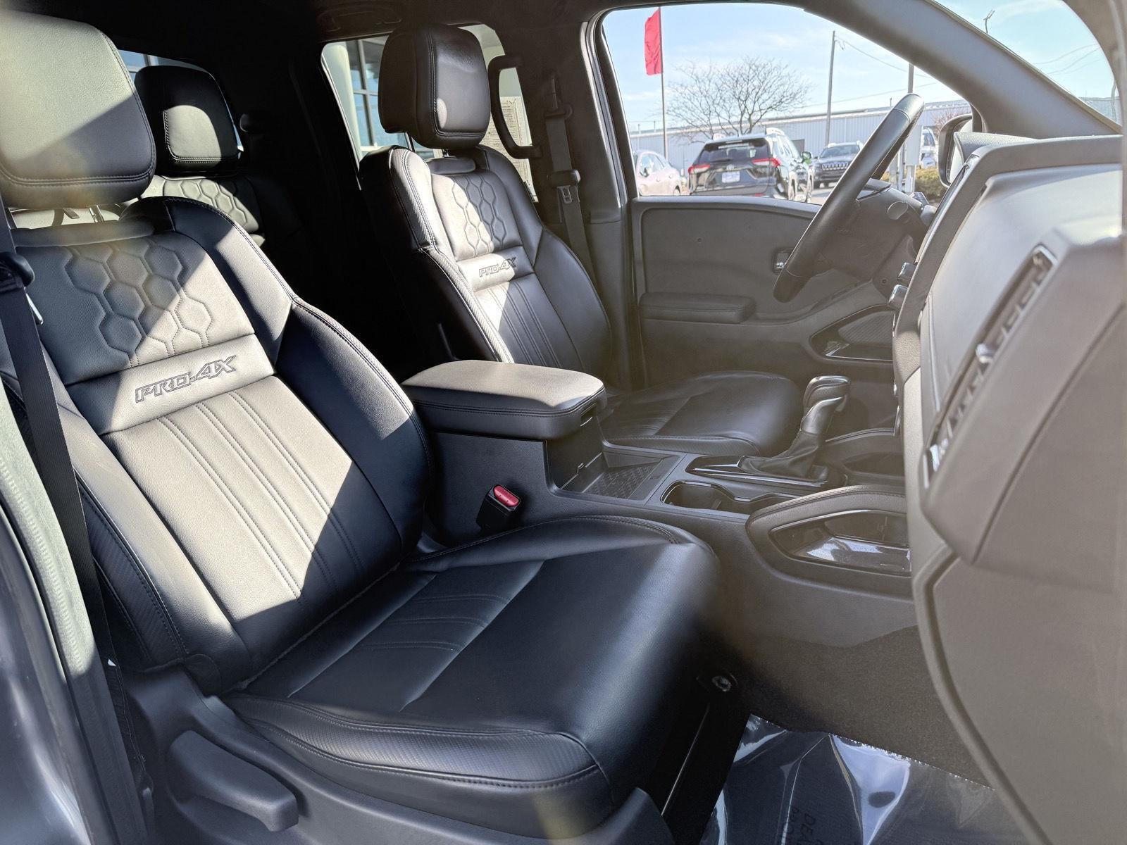 2022 Nissan Frontier SV