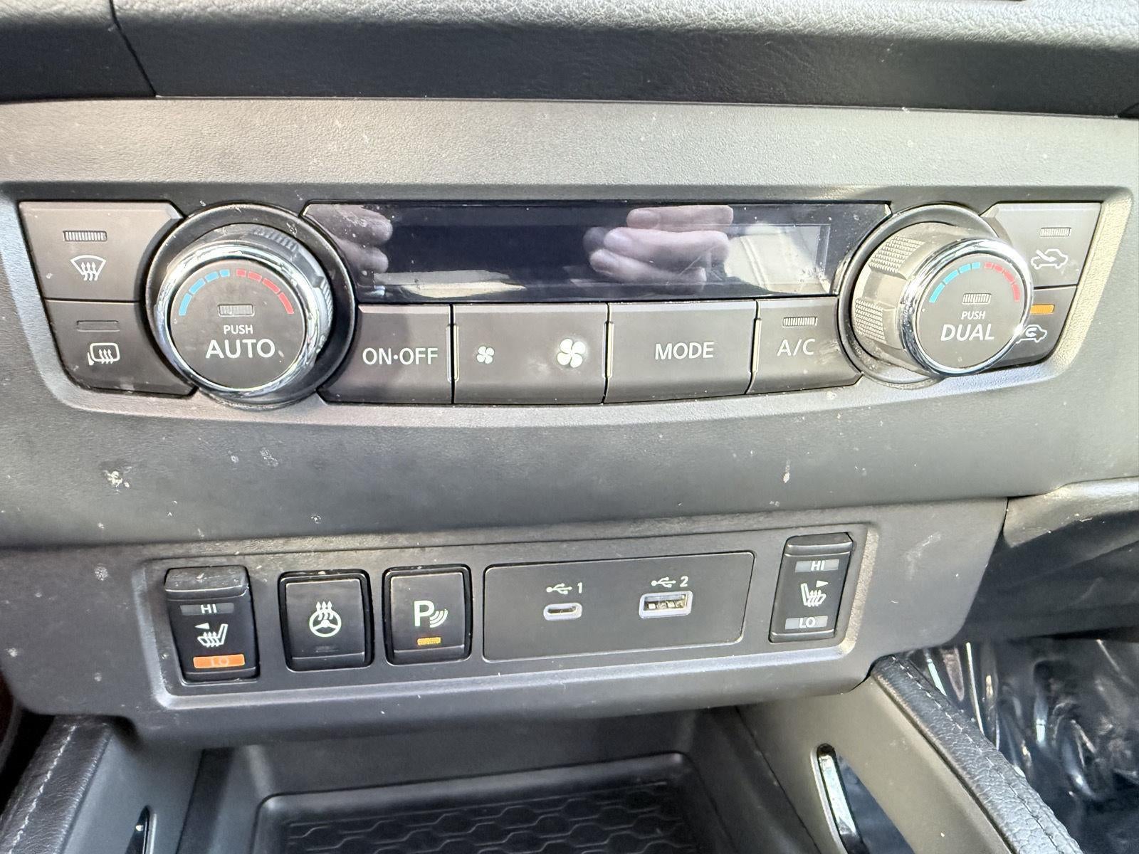 2022 Nissan Frontier SV