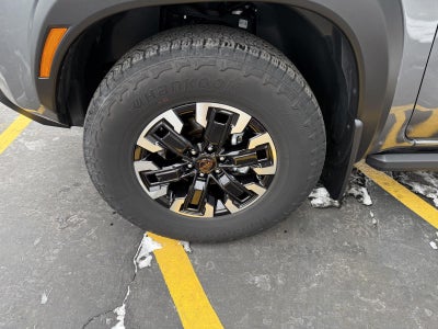 2024 Nissan Frontier PRO-4X