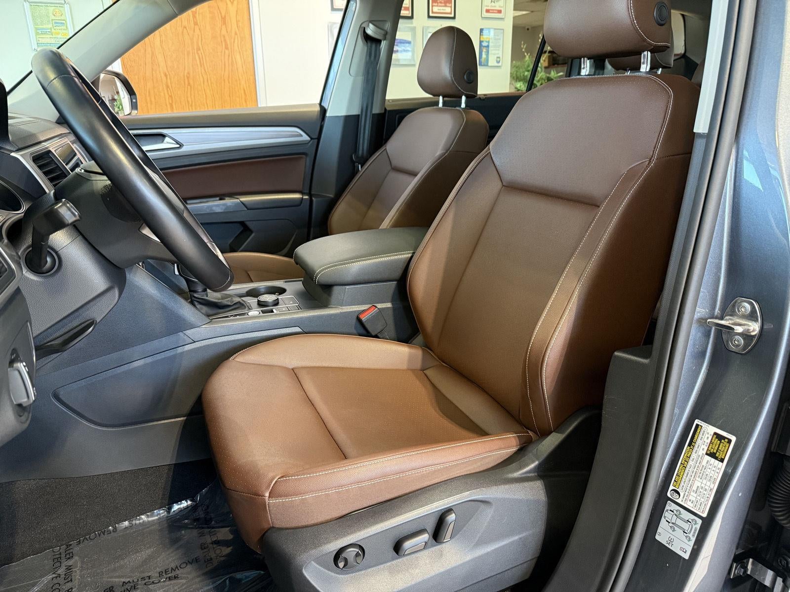 2021 Volkswagen Atlas 3.6L V6 SE w/Technology