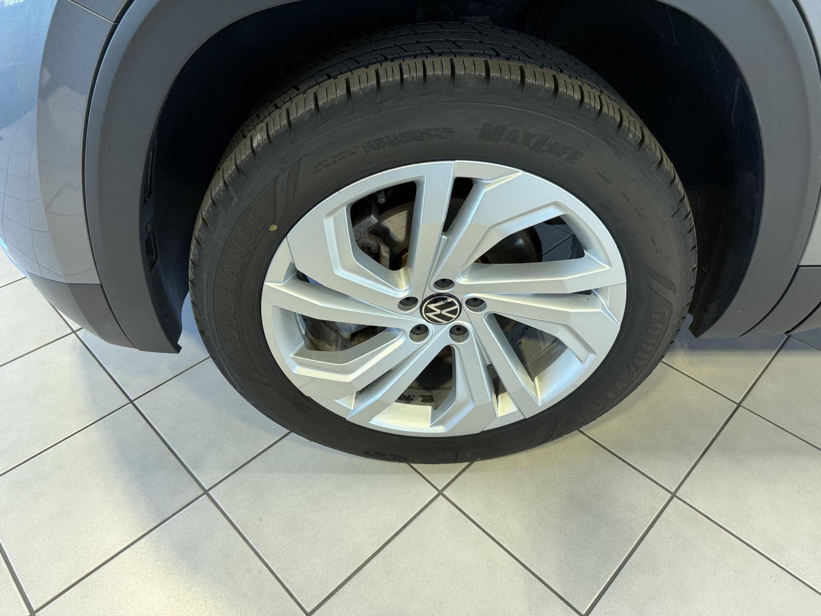 2021 Volkswagen Atlas 3.6L V6 SE w/Technology