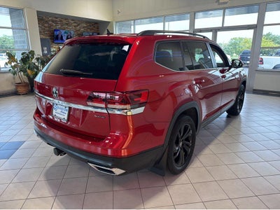 2023 Volkswagen Atlas 3.6L V6 SE w/Technology