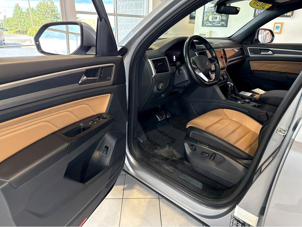 2020 Volkswagen Atlas Cross Sport 3.6L V6 SEL Premium R-Line