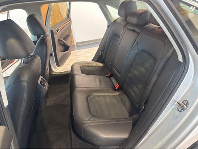2013 Volkswagen Passat SEL Premium