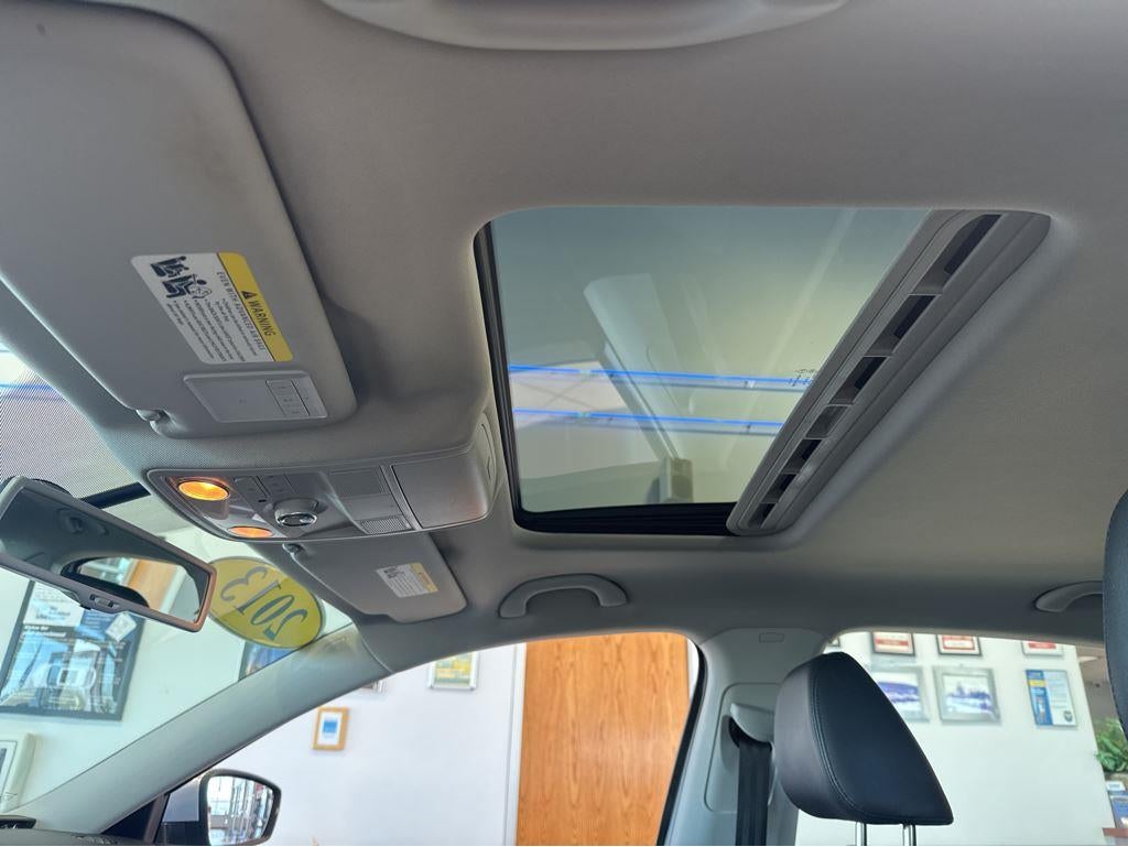 2013 Volkswagen Passat SEL Premium