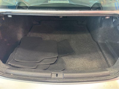 2013 Volkswagen Passat SEL Premium
