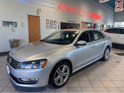 2013 Volkswagen Passat SEL Premium