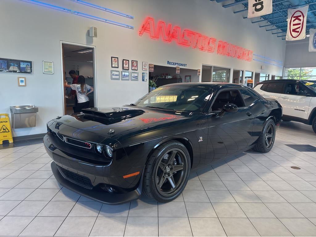 2016 Dodge Challenger R/T Scat Pack