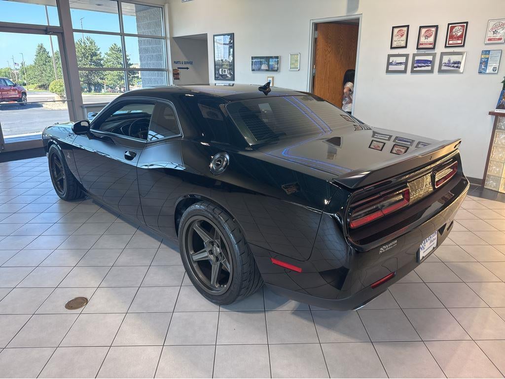 2016 Dodge Challenger R/T Scat Pack