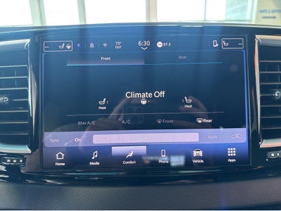 2025 Chrysler Pacifica Select