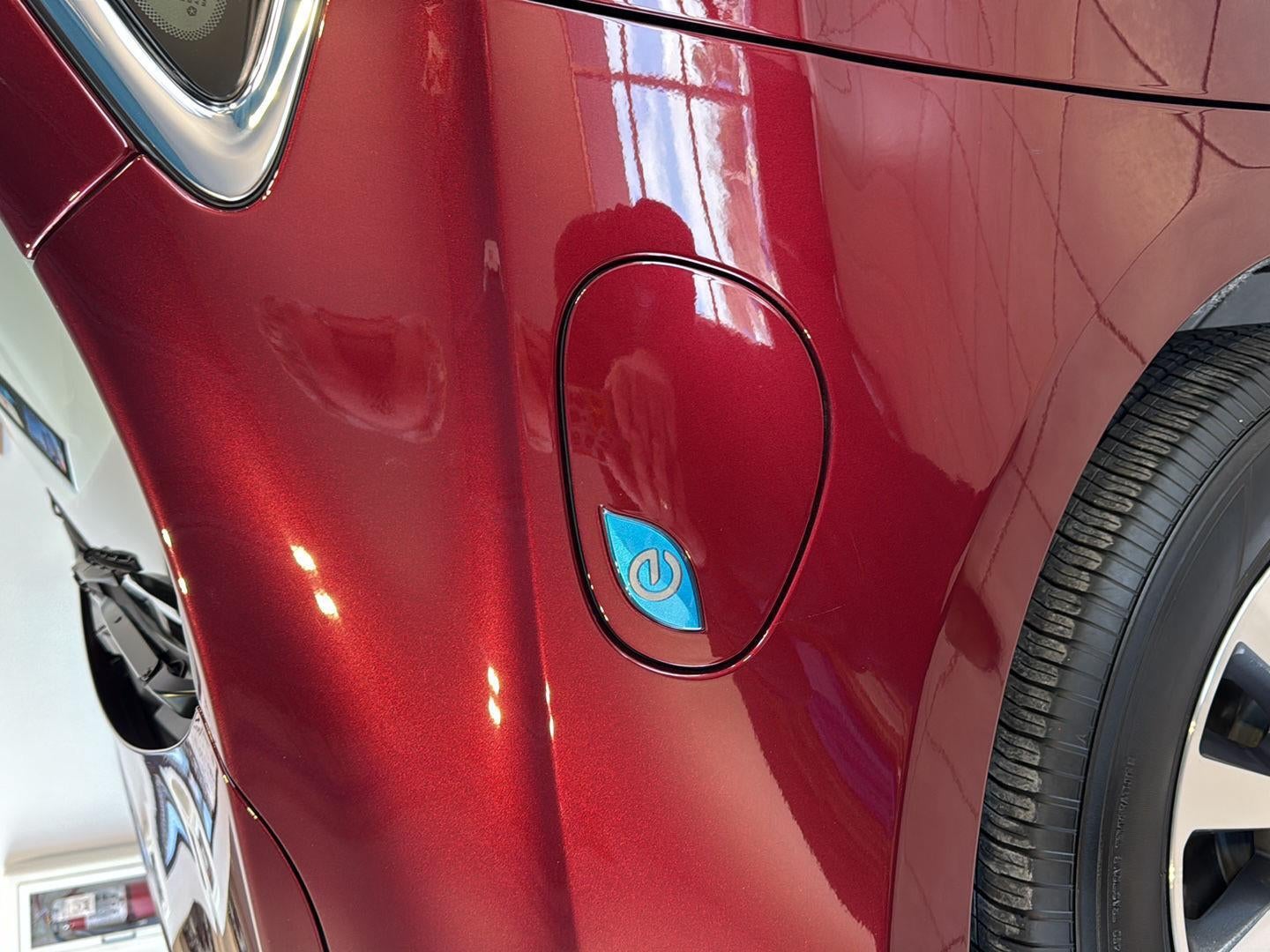 2023 Chrysler Pacifica Hybrid Limited