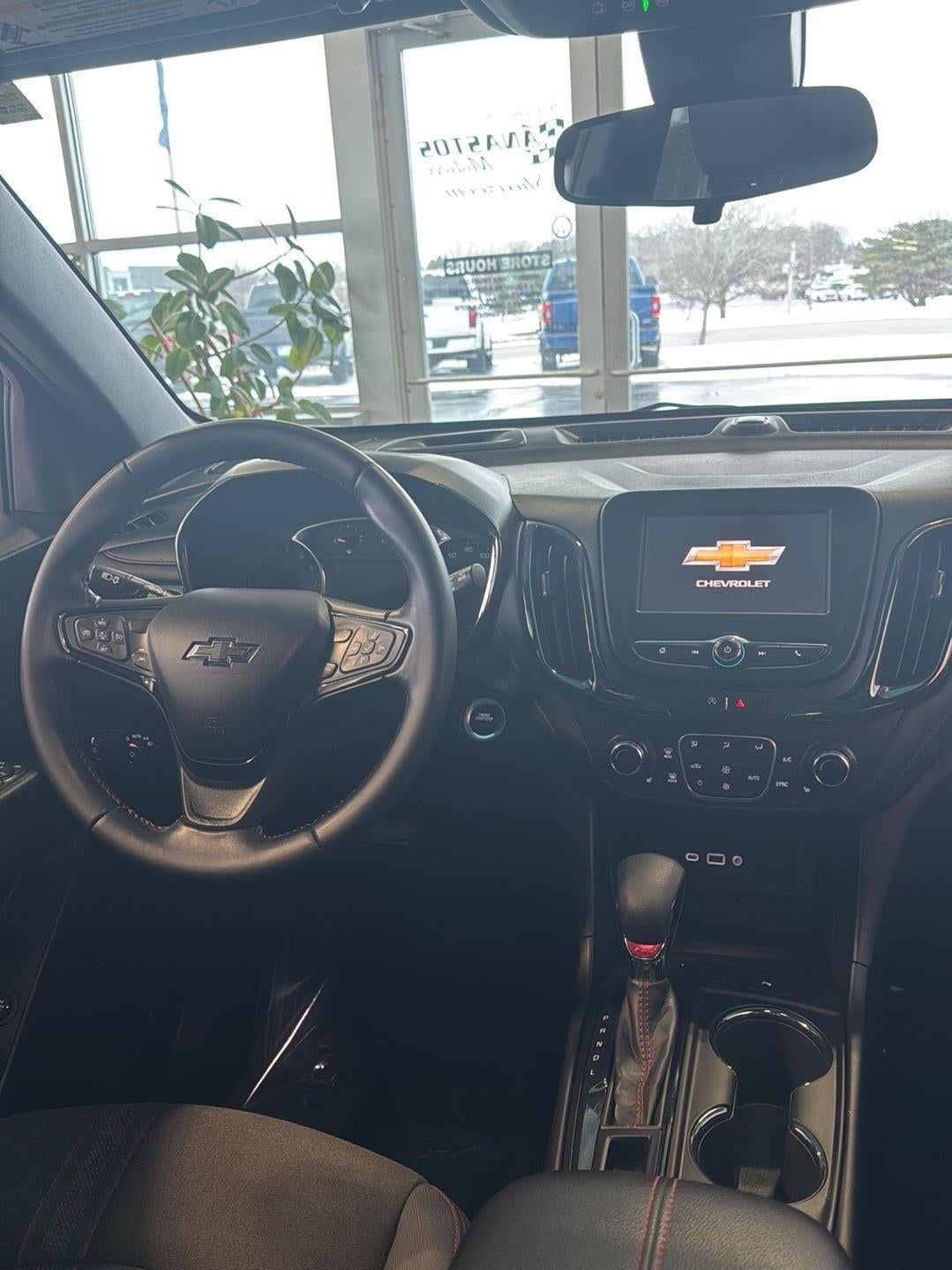 2022 Chevrolet EQUINOX RS Base