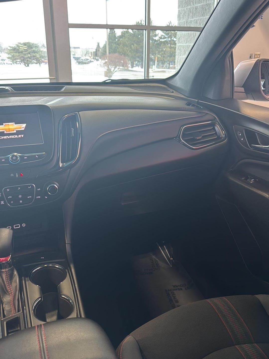 2022 Chevrolet EQUINOX RS Base