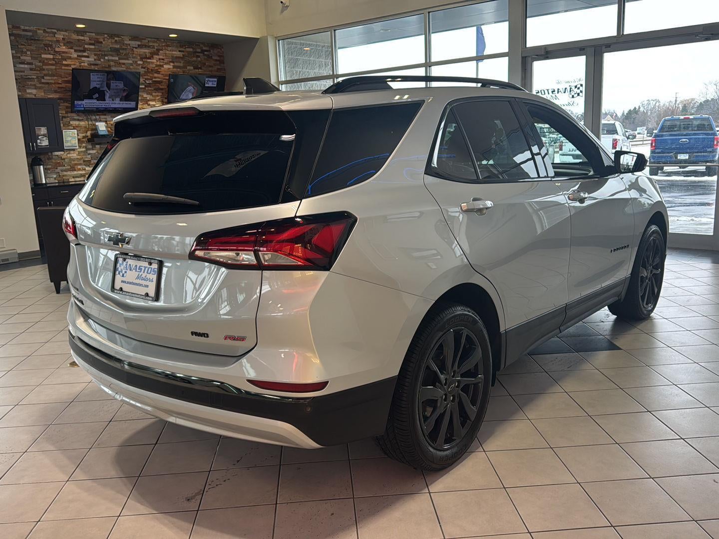 2022 Chevrolet EQUINOX RS Base