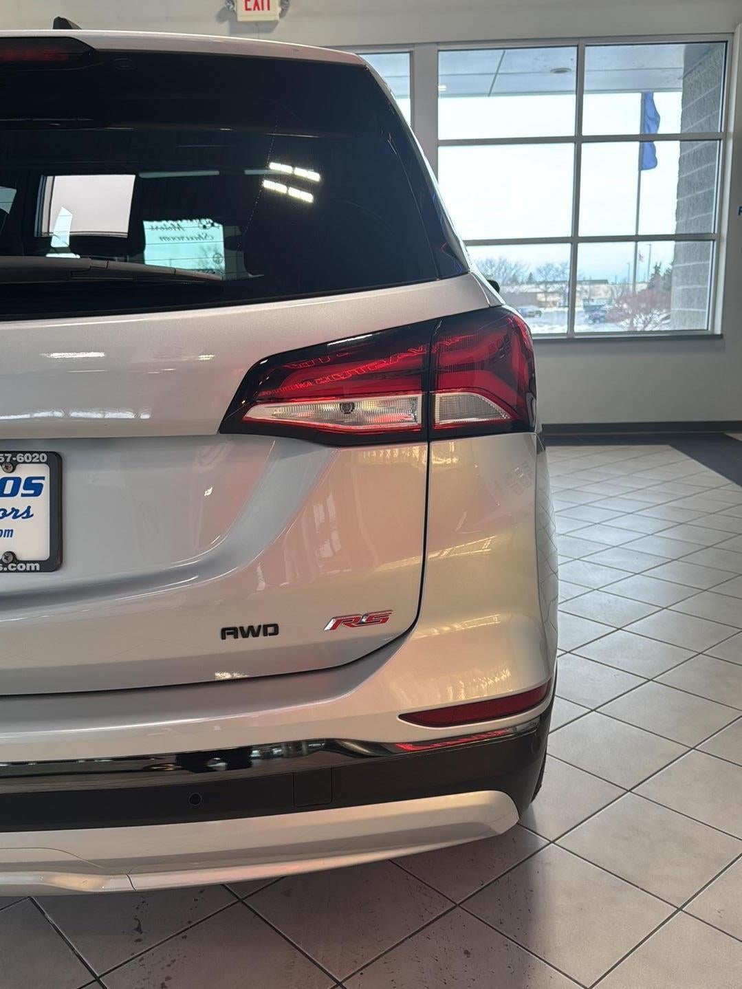 2022 Chevrolet EQUINOX RS Base