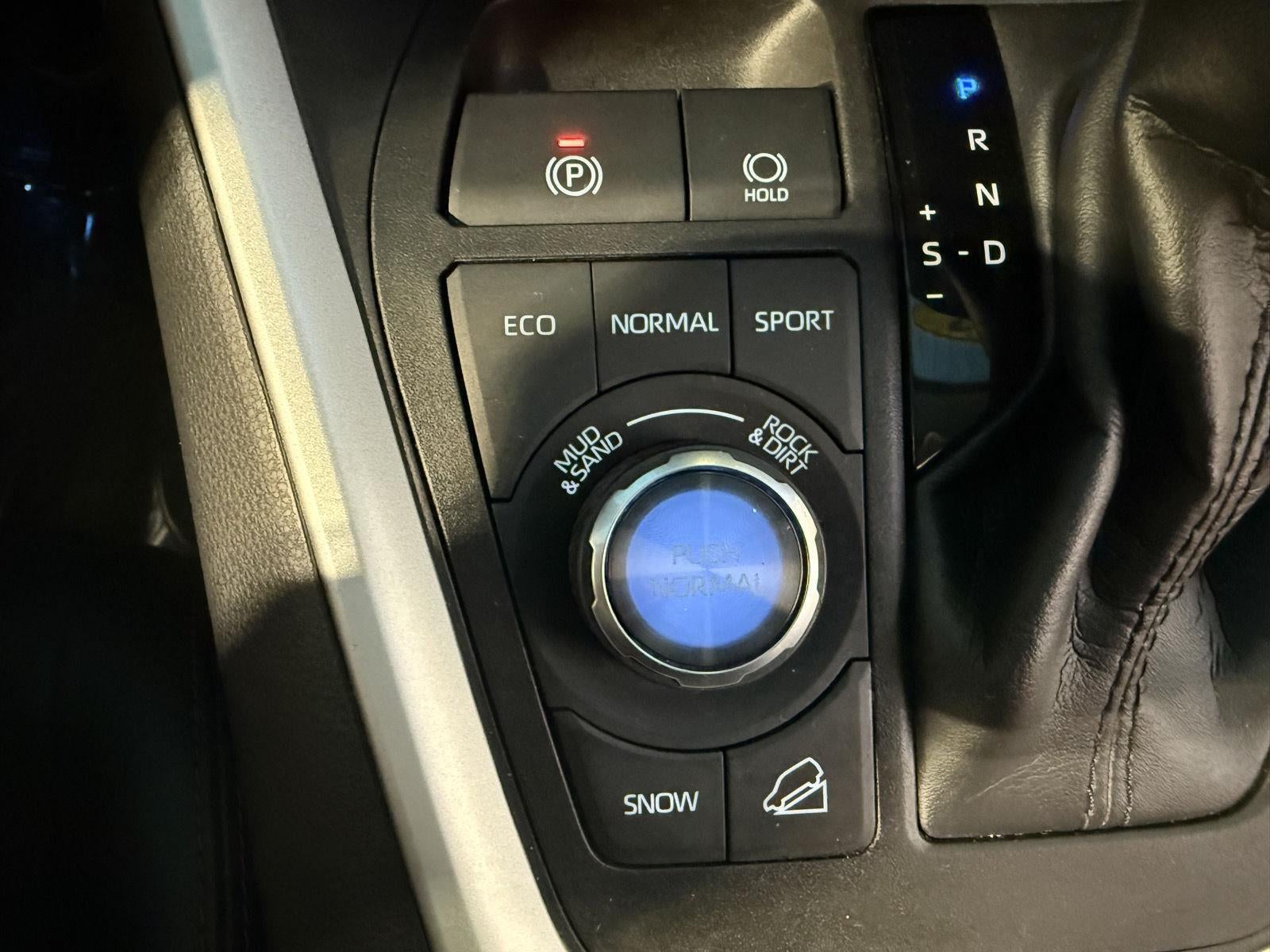 2023 Toyota RAV4 Adventure