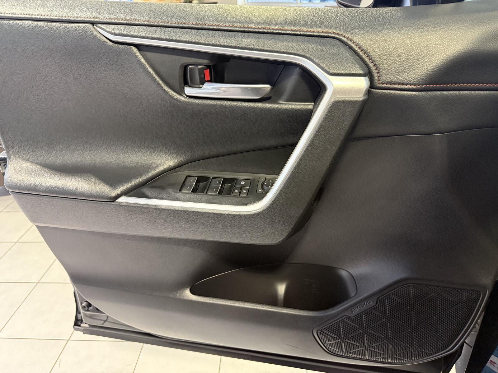 2023 Toyota RAV4 Adventure