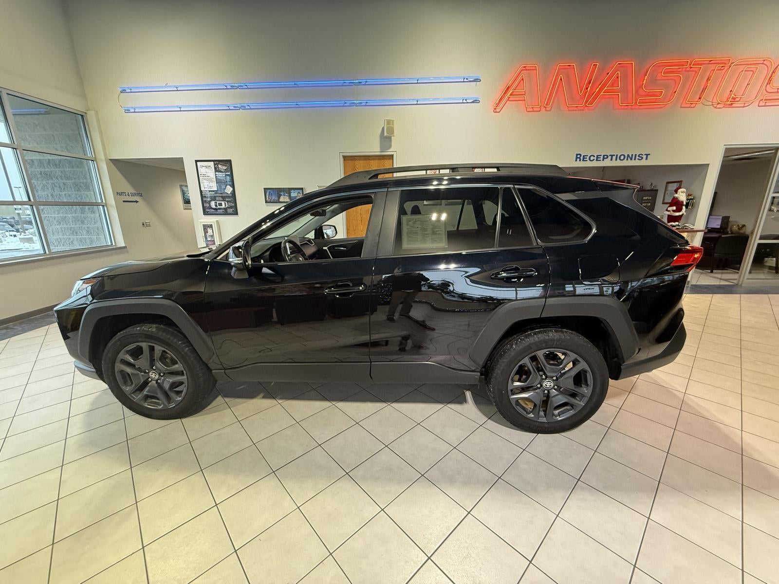 2023 Toyota RAV4 Adventure