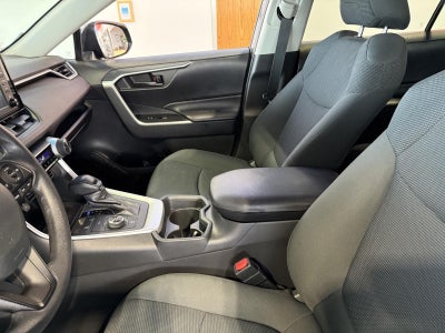 2019 Toyota RAV4 Hybrid LE