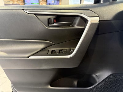 2019 Toyota RAV4 Hybrid LE