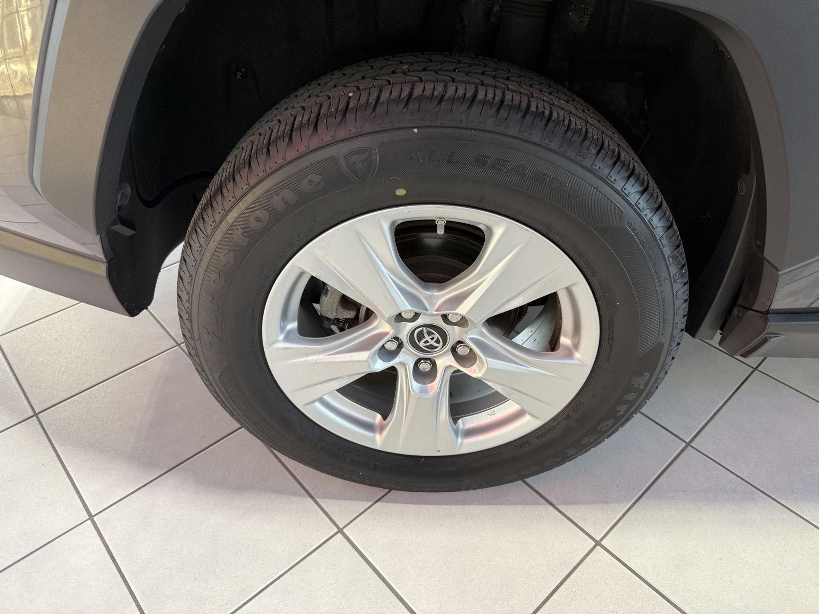 2019 Toyota RAV4 Hybrid LE