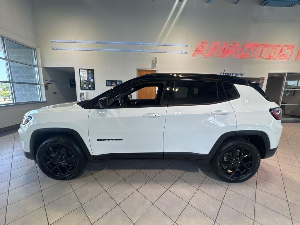 2022 Jeep Compass Altitude