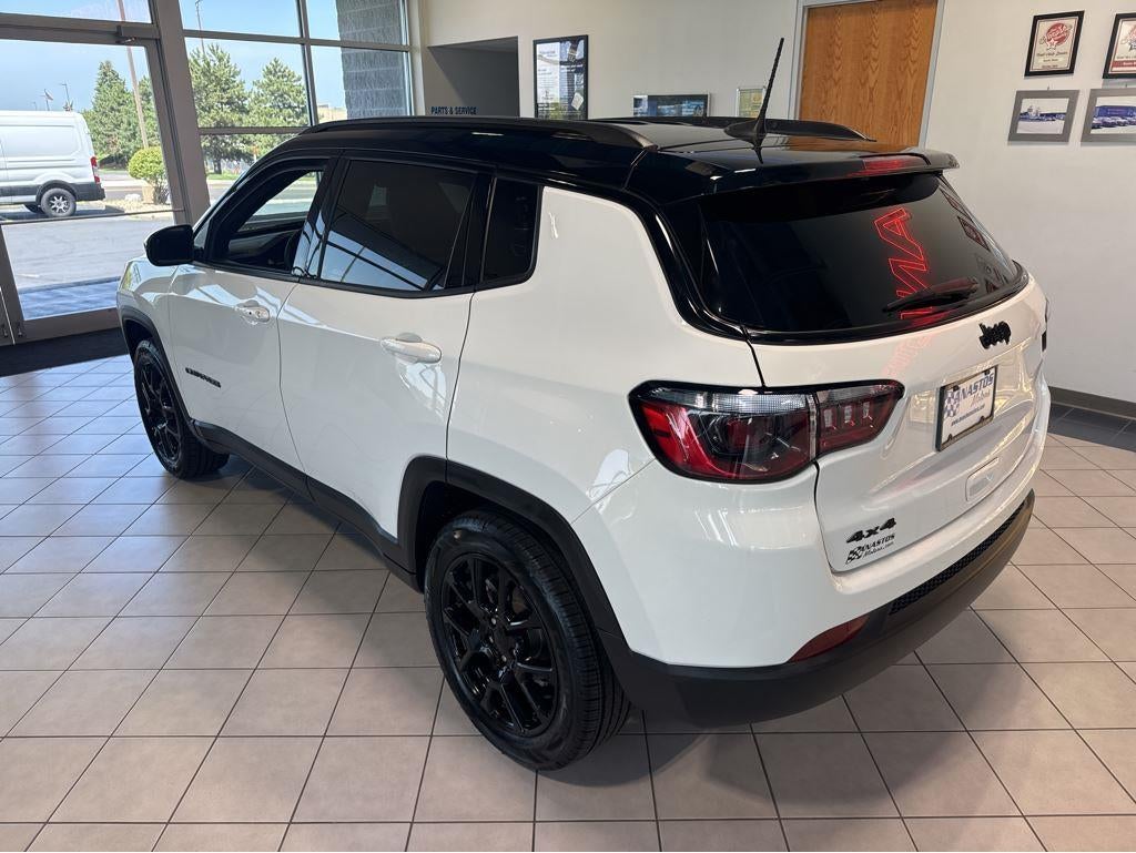 2022 Jeep Compass Altitude