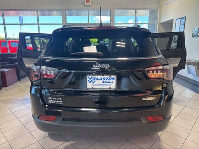 2022 Jeep Compass Latitude Lux