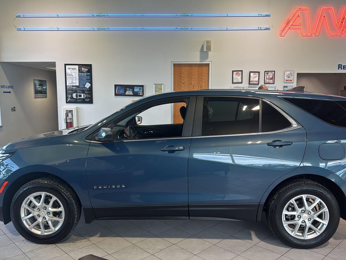 2024 Chevrolet Equinox LT