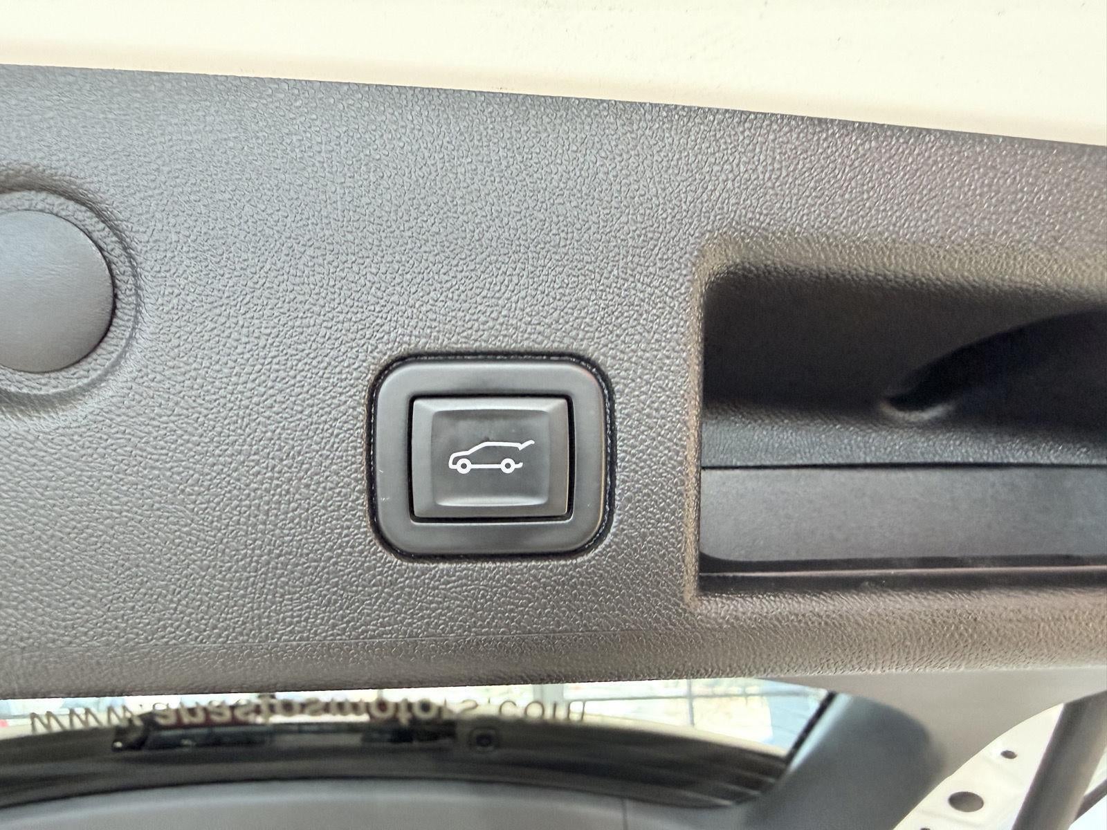 2022 Chevrolet EQUINOX RS Base