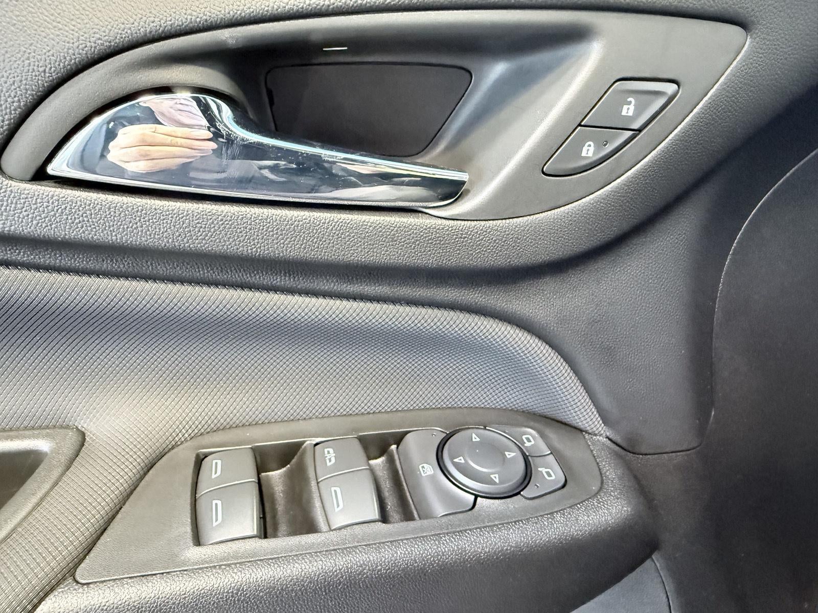 2022 Chevrolet EQUINOX RS Base