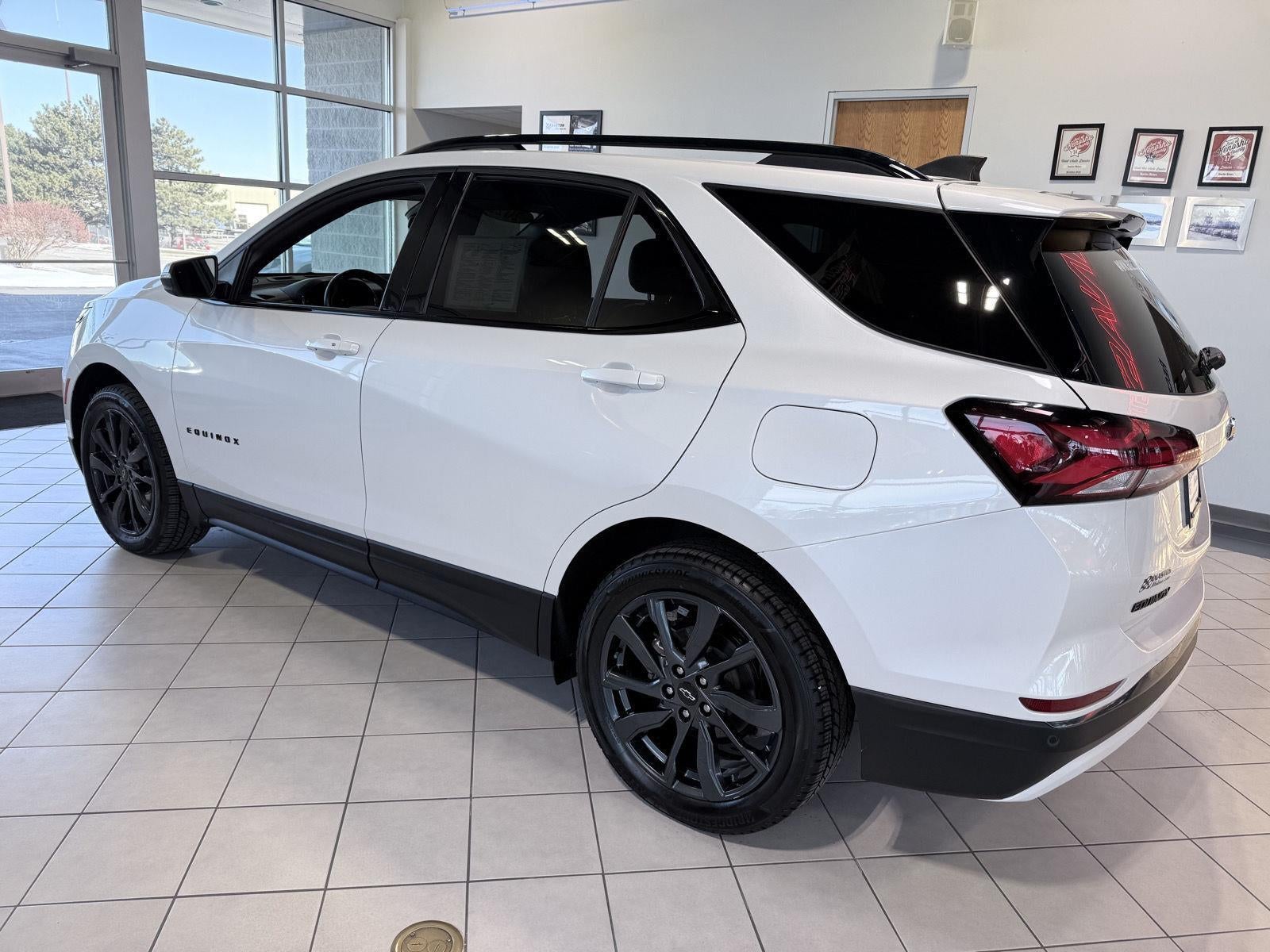 2022 Chevrolet EQUINOX RS Base