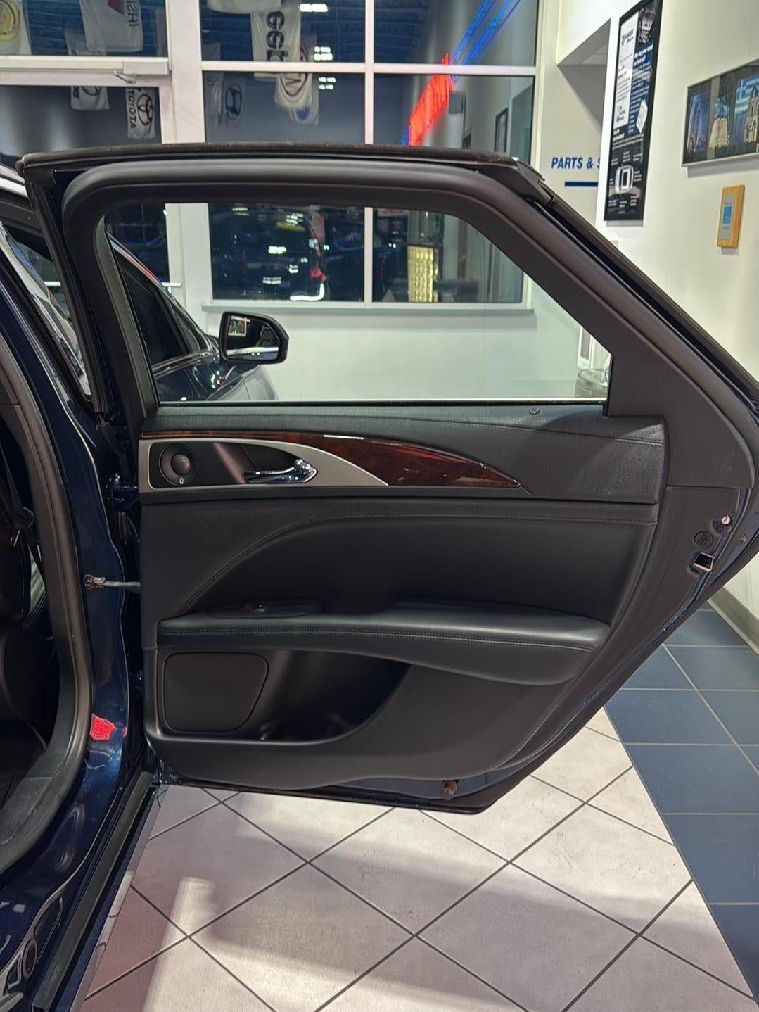 2017 Lincoln MKZ Reserve