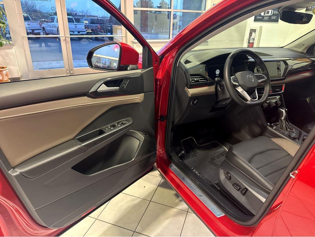 2023 Volkswagen Taos SEL