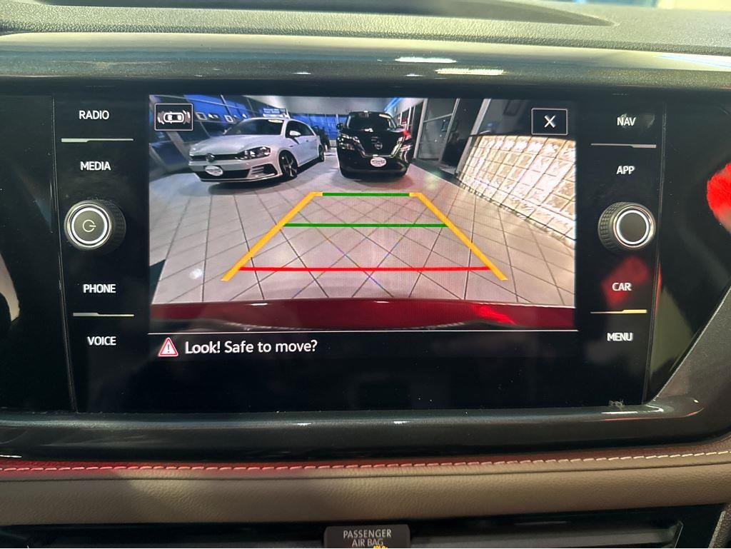 2023 Volkswagen Taos SEL