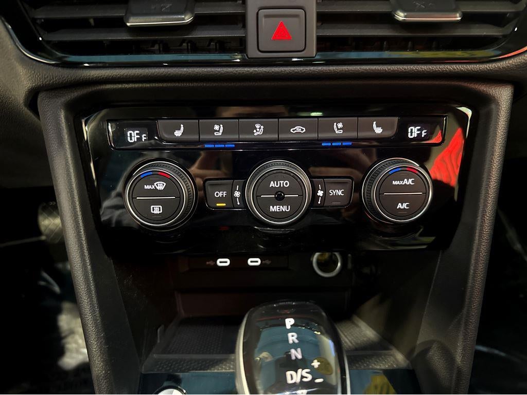 2023 Volkswagen Taos SEL