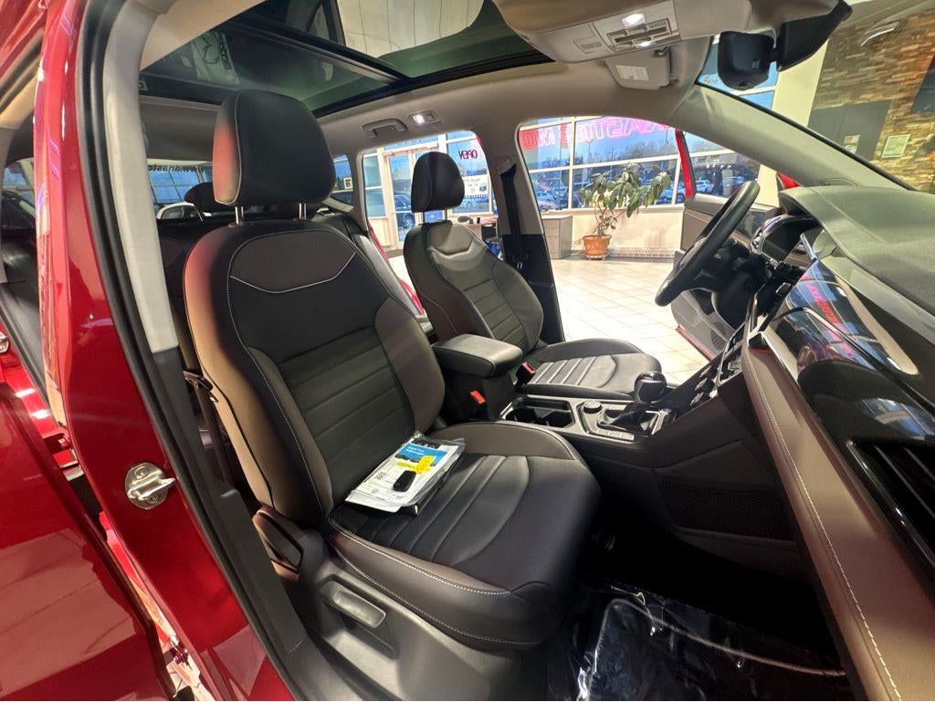 2023 Volkswagen Taos SEL