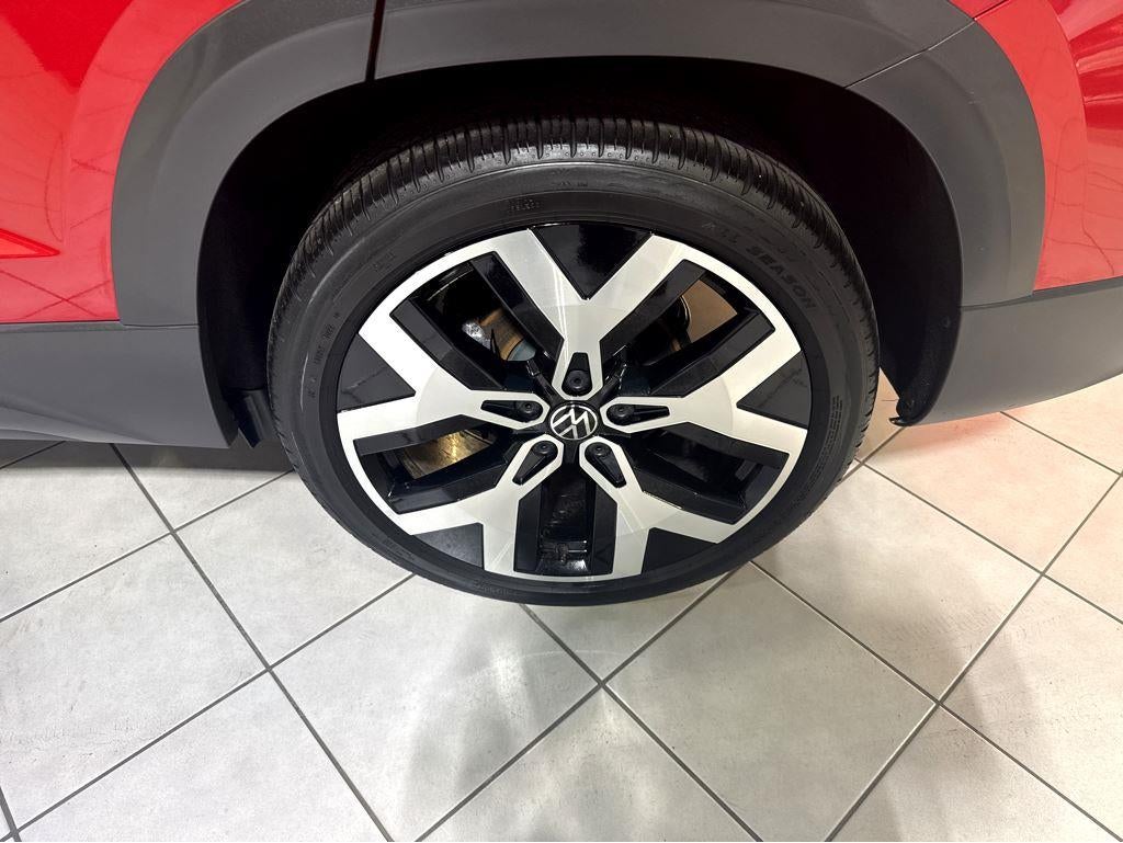 2023 Volkswagen Taos SEL