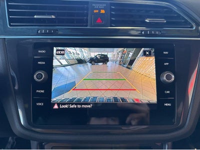 2022 Volkswagen TIGUAN SEL