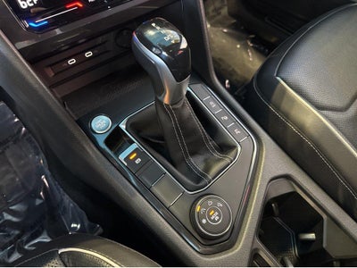 2022 Volkswagen TIGUAN SEL