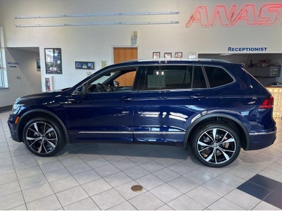 2023 Volkswagen Tiguan SEL R-Line