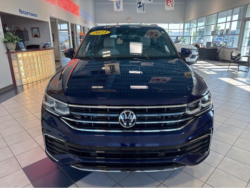 2023 Volkswagen Tiguan SEL R-Line