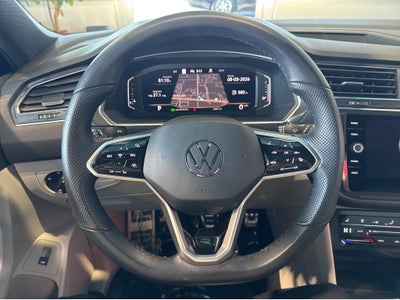 2023 Volkswagen Tiguan SEL R-Line