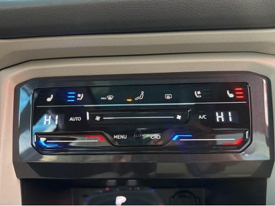 2023 Volkswagen Tiguan SEL R-Line