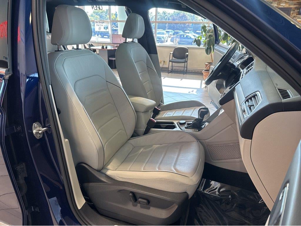 2023 Volkswagen Tiguan SEL R-Line